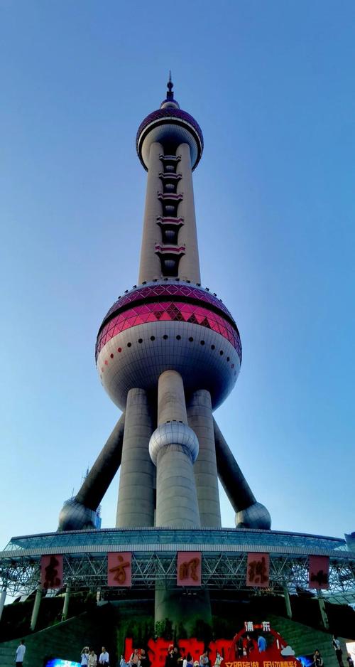 东方明珠塔亲子游_上海东方明珠塔259米透明观光廊_东方明珠游玩时间