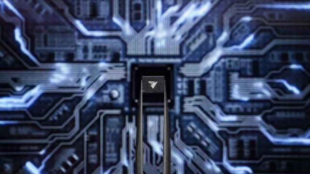 缺芯浪潮退去，2022年半导体行业供过于求，中国企业研发投入几何？