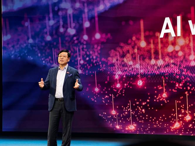 联想集团2023/24财年誓师大会举行，杨元庆设五大目标