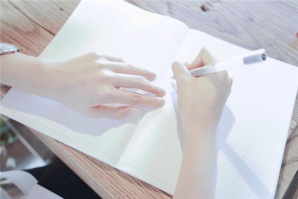 太阳线关乎命运？弯曲的它竟暗示性格消极及做事态度