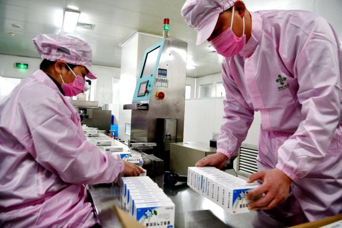 神威藿香正气软胶囊生产供应_神威药业图片_优化新冠防控措施