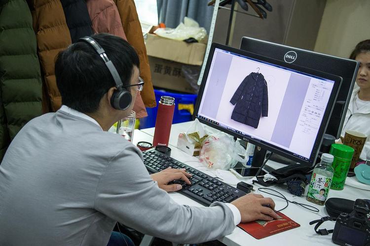 网络审查员_鉴黄师工作体验_鉴黄师工作时有反应吗